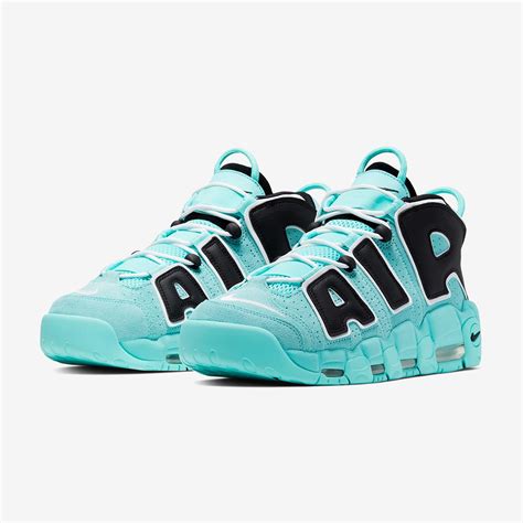 Nike Air more uptempo sneakers